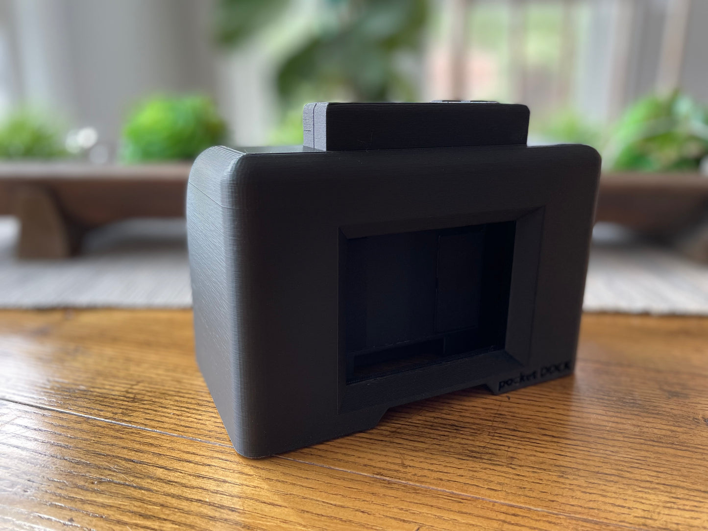 The pocket DOCK - Black